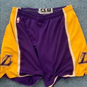 Men’s NBA game edition shorts LA lakers shorts.